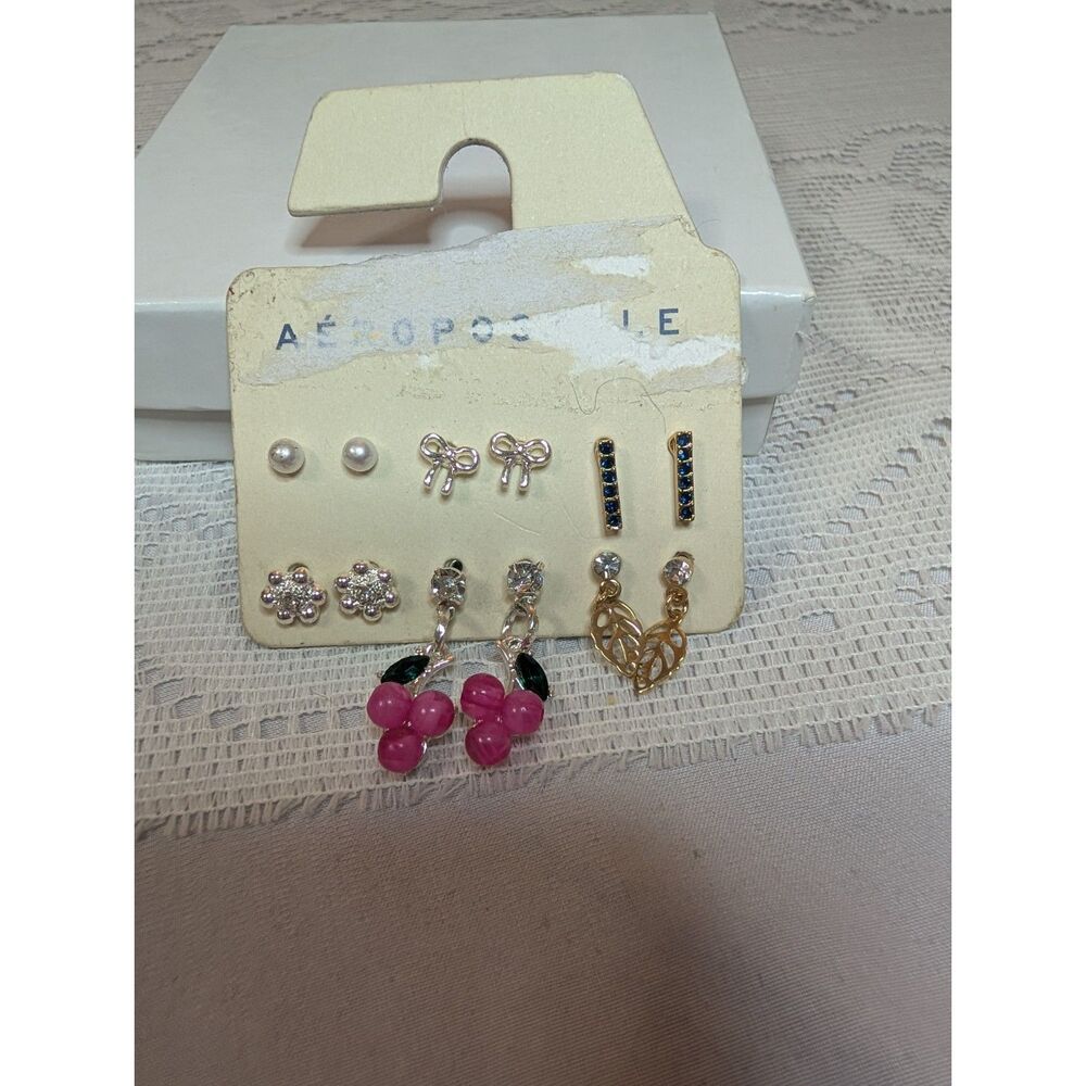 Vintage Aeropostale Earring Multipack Set - 6 Pairs Coquette Charms & Studs
